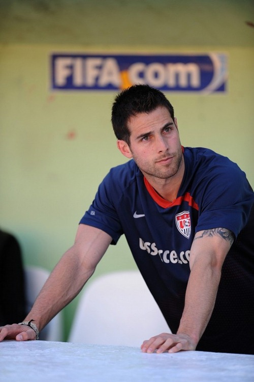 carlos-bocanegra