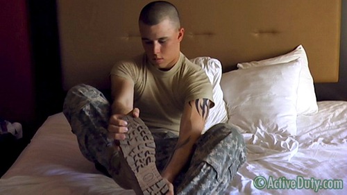 gay-military-porn-18