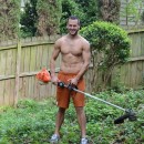 Horny Sebastian Young Gets Serviced By Young Hot Gardener Brenner Bolton