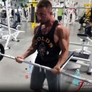 Hot Muscle Men Show Off Their Ripped Body In The Gym