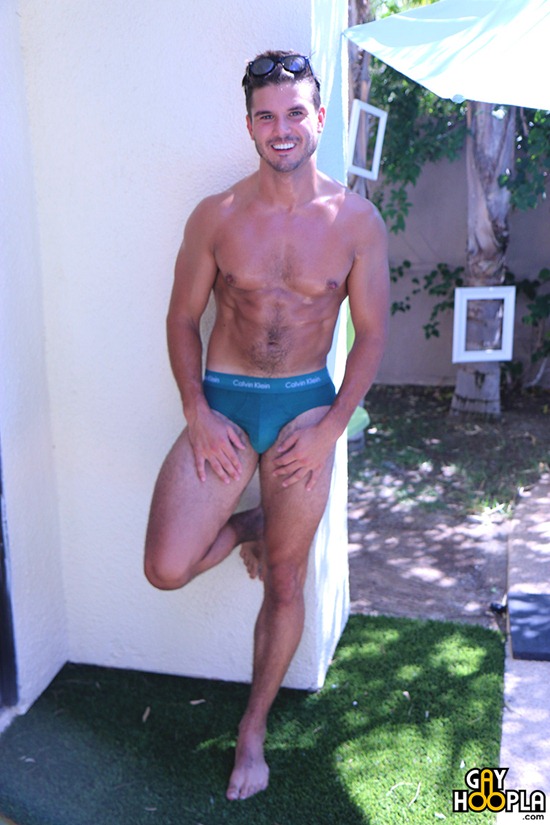 gayhoopla-clark-bates-05