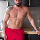 Big, Tall & Muscular Italian Personal Trainer Gennaro