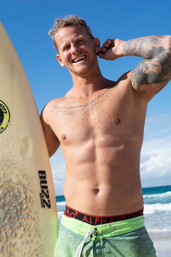 Australian Surfer Gay Porn - Extra-Hot, Hung & Muscular Aussie Surfer Brett Gets His First Blowjob From  A Guy - Rough Straight Men